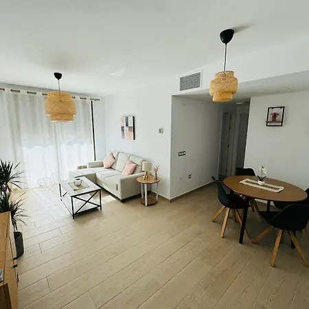 Parking Privado! Sol Y Mar Tu Hogar En La Costa Appartement Estepona